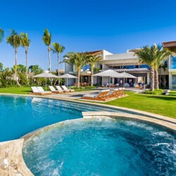 La Menina — Casa de Campo, Dominican Republic
