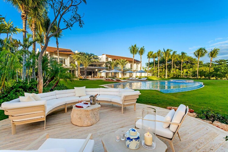 La Menina — Casa de Campo, Dominican Republic