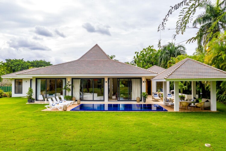 Cerezas Modern — Casa de Campo, Dominican Republic