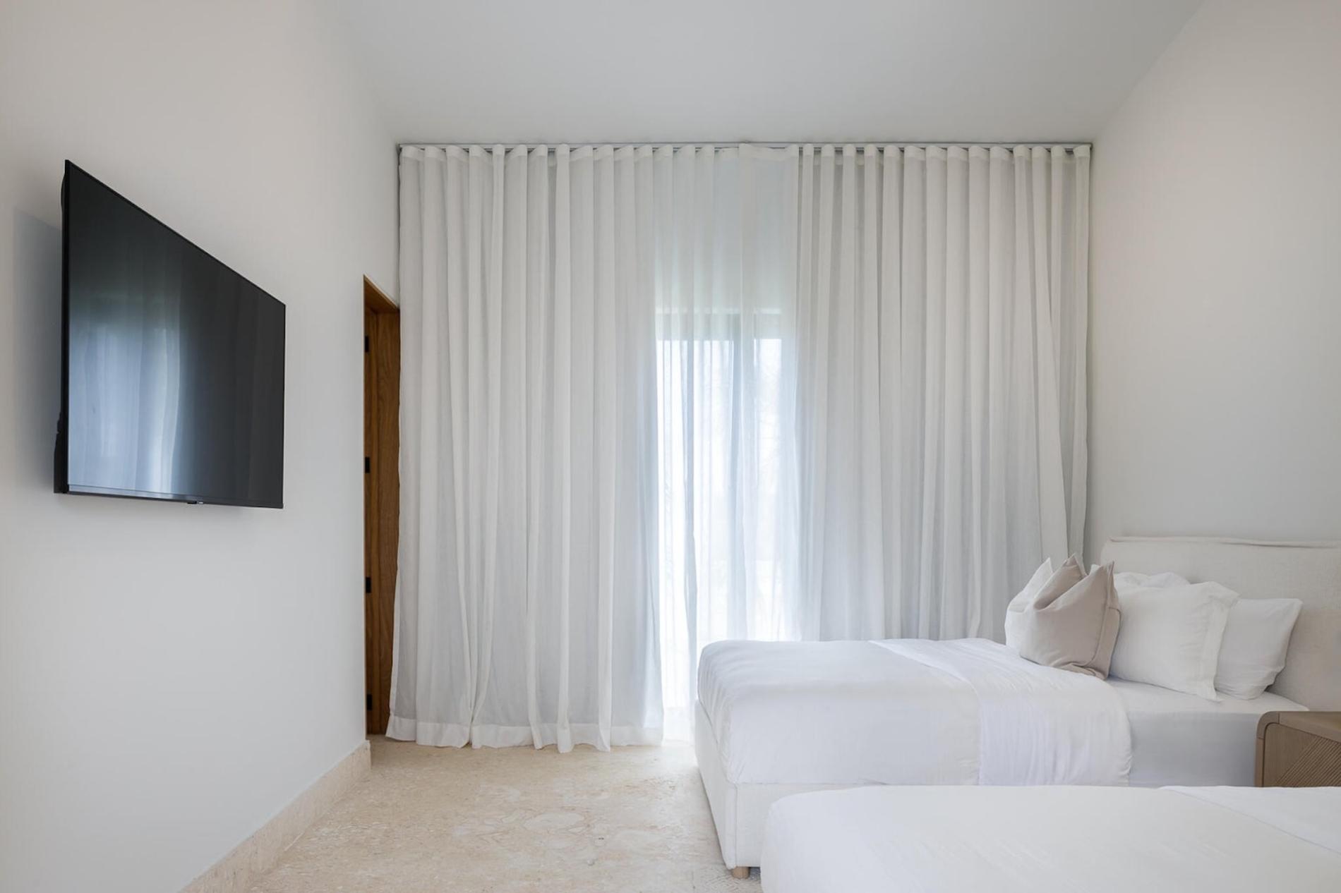 Casa Zens — Casa de Campo, Dominican Republic